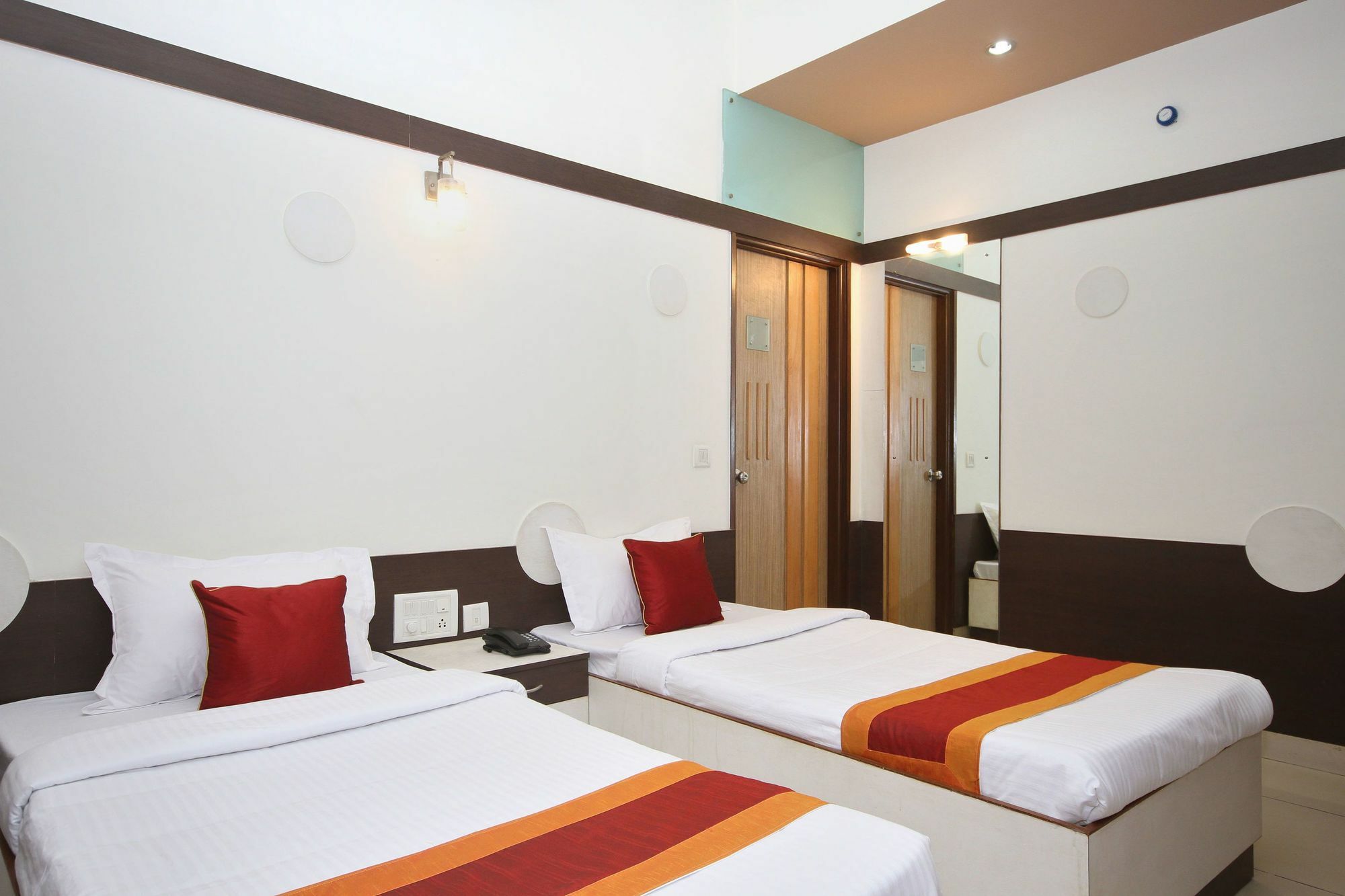 Hotel O Abhimaani Comforts Бангалор Экстерьер фото
